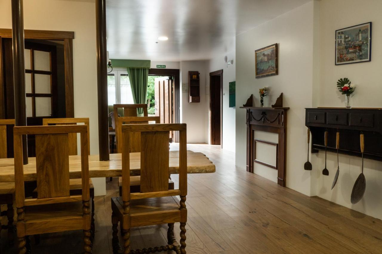 Posada Y Apartamentos Trebuesto De Guriezo Экстерьер фото
