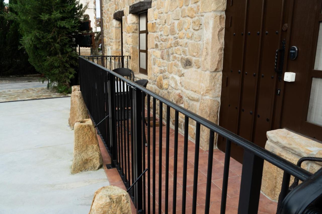 Posada Y Apartamentos Trebuesto De Guriezo Экстерьер фото