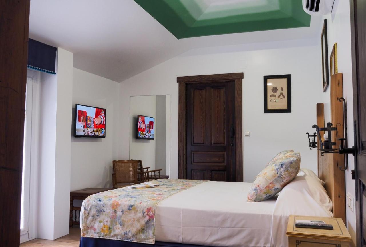 Posada Y Apartamentos Trebuesto De Guriezo Экстерьер фото