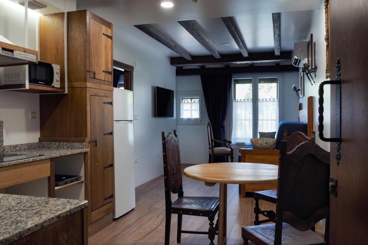 Posada Y Apartamentos Trebuesto De Guriezo Экстерьер фото