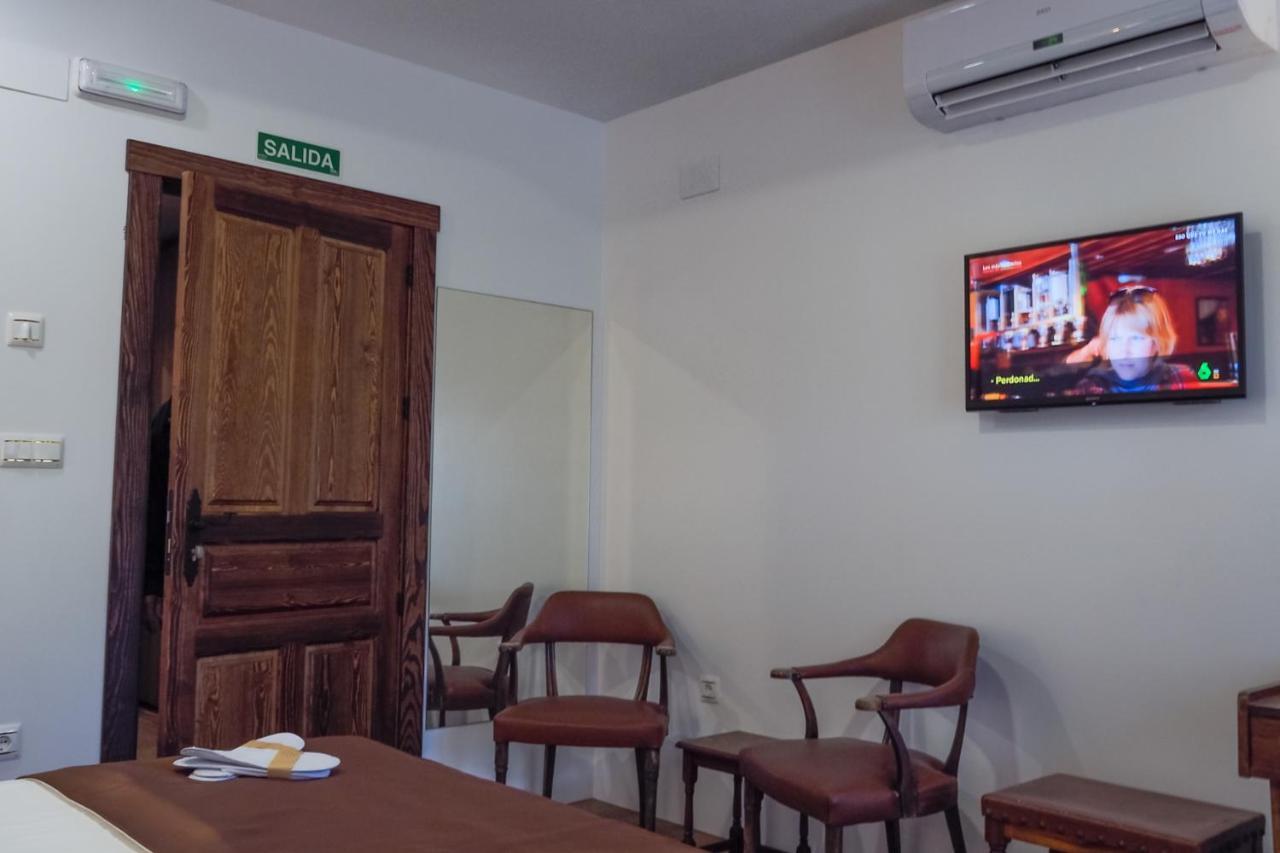 Posada Y Apartamentos Trebuesto De Guriezo Экстерьер фото