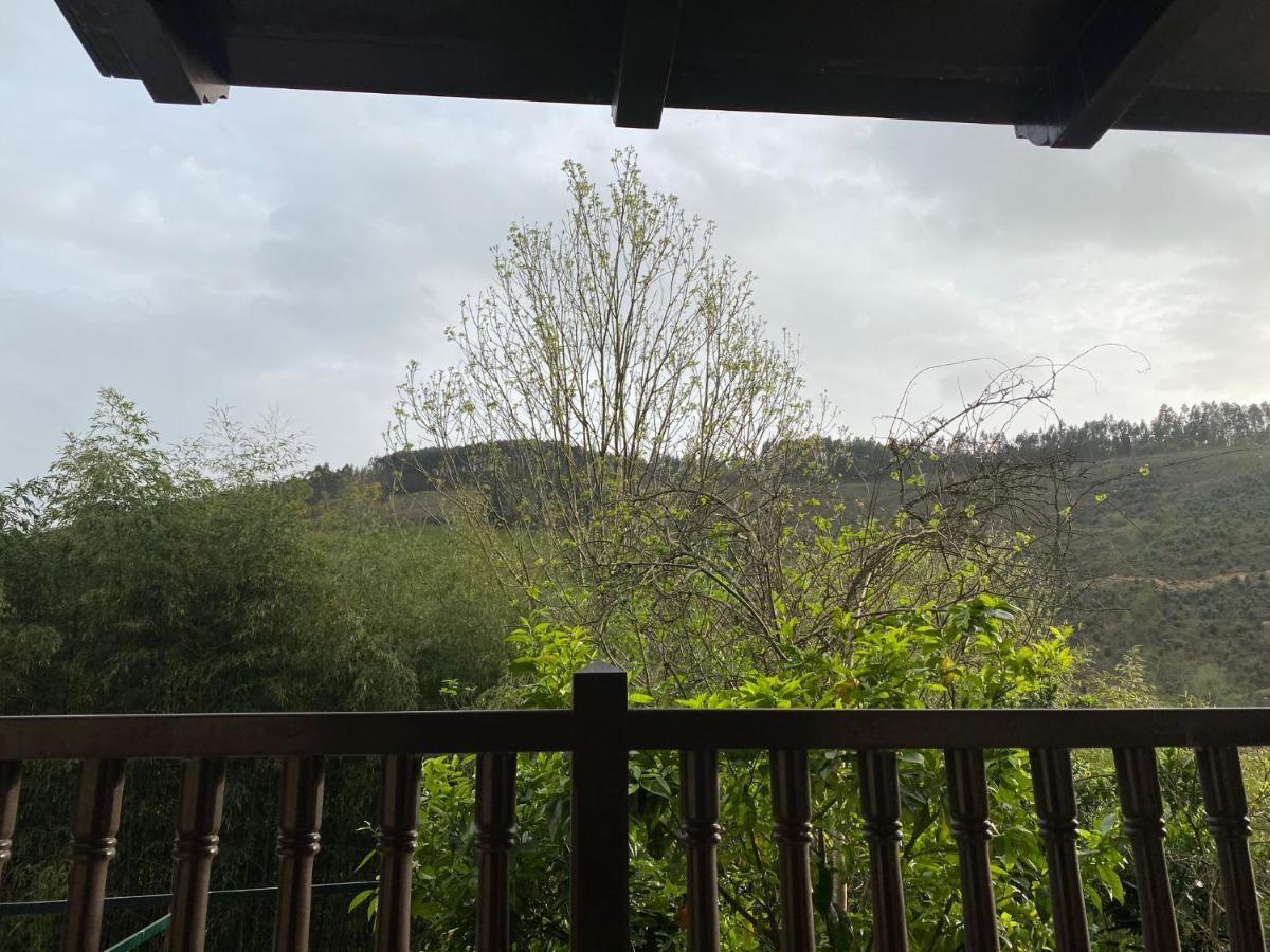 Posada Y Apartamentos Trebuesto De Guriezo Экстерьер фото